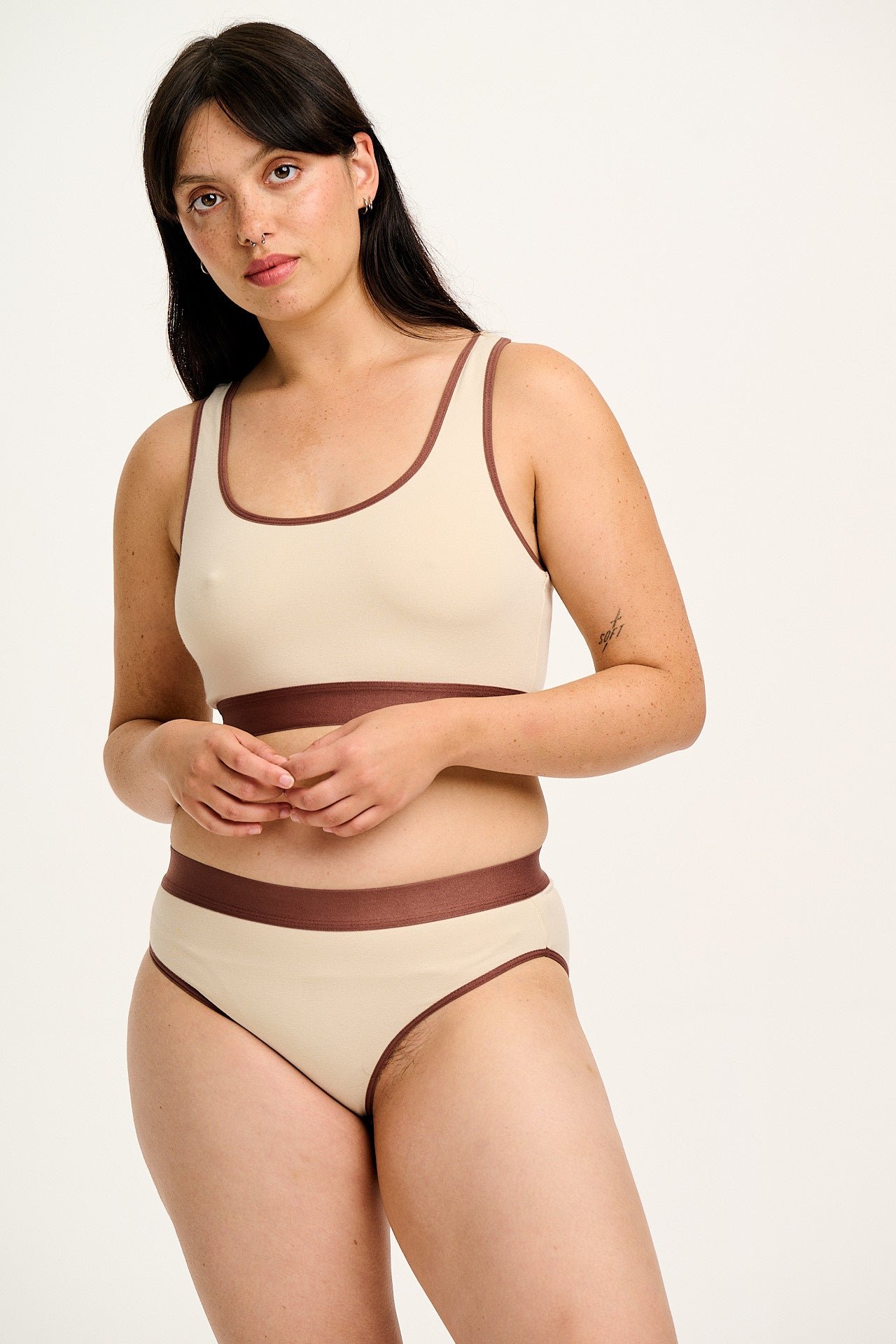 Iona - Racer Back Cotton & Bamboo Crop Top in Ecru - Image 4